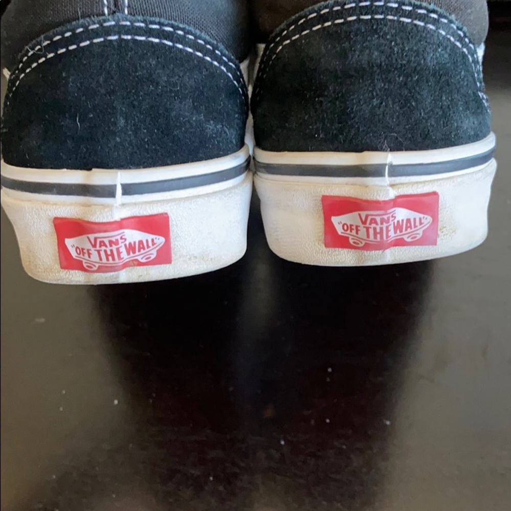 Vans! - Picture 3 of 3